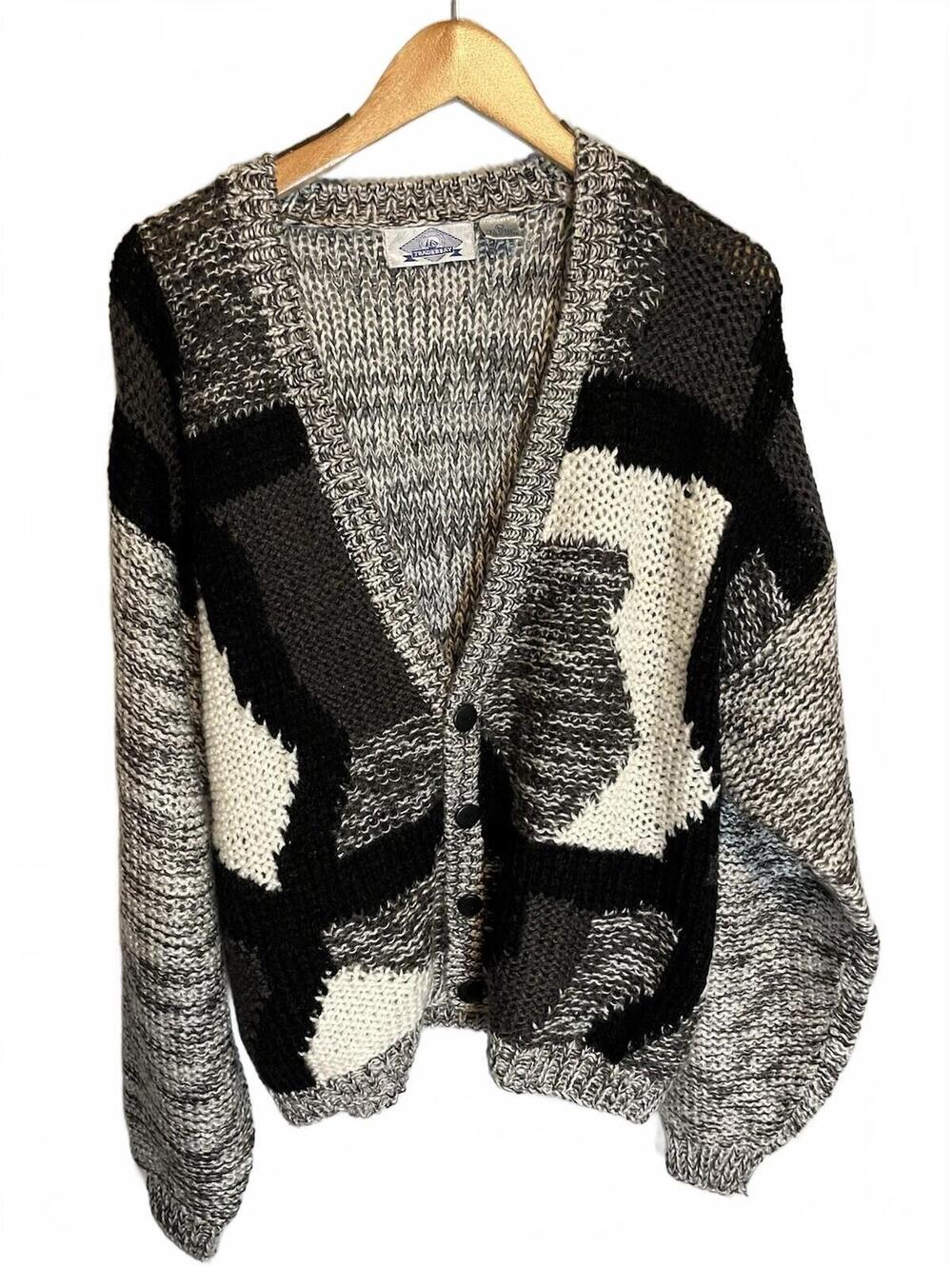Vintage Women’s Black White V-neck Cardigan 80/90s Geometric L Sweater Teacher